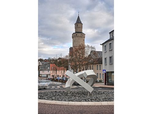 Kreiselkunstwerk in Limburger Straße - Am Hexenturm in Idstein 