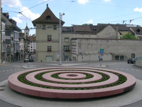 Kreiselkunstwerk in Bahnhof/Obertorbrücke in Schaffhausen 