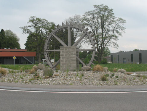 Kreiselkunstwerk in Frauenfelderstrasse - Gashausstrasse in Müllheim 