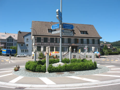 Kreiselkunstwerk in Nordstrasse - Grabenstrasse - Amriswilerstrasse in Bischofzell 