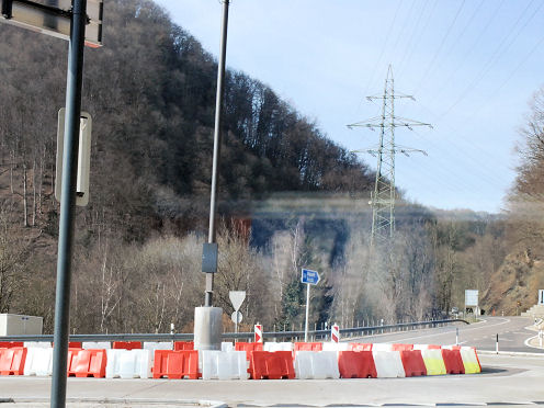 Kreiselkunstwerk in Staffeleggstrasse in Küttigen 
