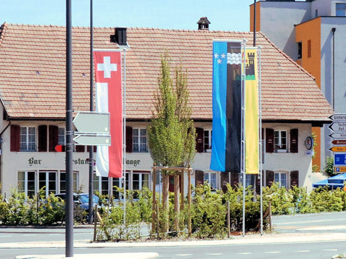 Kreiselkunstwerk in Dorfstrasse - Zürcherstrasse in Windisch 