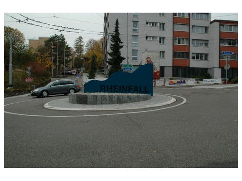 Kreiselkunstwerk in in Neuhausen 