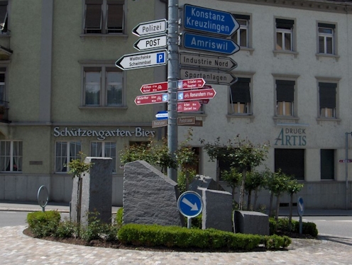 Kreiselkunstwerk in Bahnhofstrasse - Poststrasse in Bischofszell  
