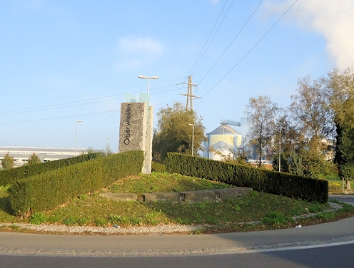 Kreiselkunstwerk in Weststrasse - Oberwiesenstrasse in Frauenfeld 