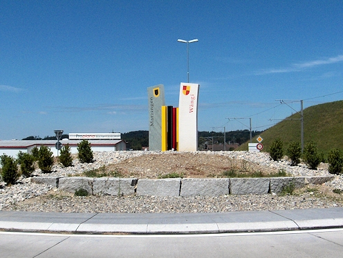 Kreiselkunstwerk in St. Gallerstrasse - Frauenfelderstrasse - Autobahnzubringer in Matzingen-Wängi 