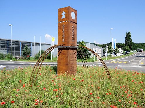 Kreiselkunstwerk in Gennersbrunnerstrasse in Schaffhausen- Herblingen