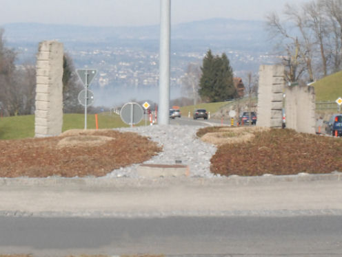 Kreiselkunstwerk in Pfäffikonerstrasse - Brandstrassse - Sihleggstrasse in Feusisberg  