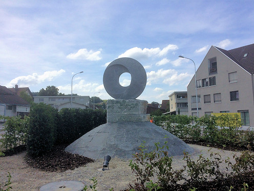 Kreiselkunstwerk in Muristrasse - Alte Muristrasse in Boswil 