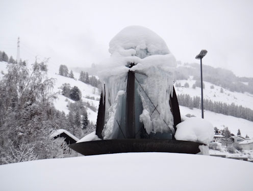 Kreiselkunstwerk in Scuol