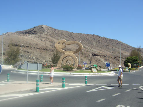 Kreiselkunstwerk in Gran Canaria Ort und Strasse unbekannt 
