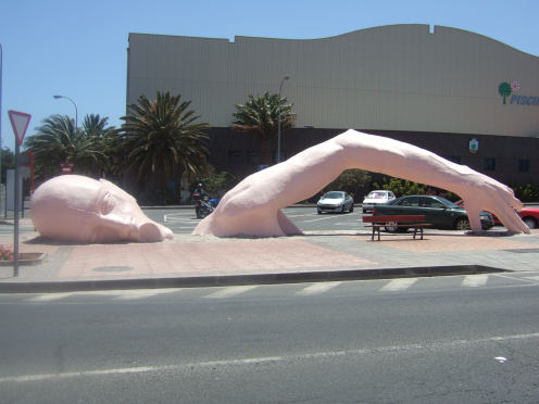 Kreiselkunstwerk in Strasse und Ortschaft unbekannt in Gran Canaria  