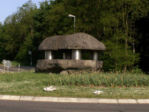 Kreiselkunstwerk in Tholeyer Str. (K 296) in St. Wendel 