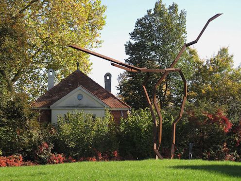 Kreiselkunstwerk in Gmünder Strasse - Benzstrasse in Schorndorf 