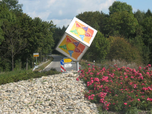 Kreiselkunstwerk in am östlichen Ortsrand von Orsingen  
