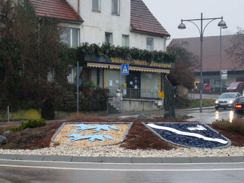 Kreiselkunstwerk in Gmünder Str. - Kirchgasse - Gögginger Str. - Hardtstraße in Leinzell 