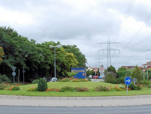 Kreiselkunstwerk in Walldorfer Straße - Schwetzinger Straße in Ketsch 