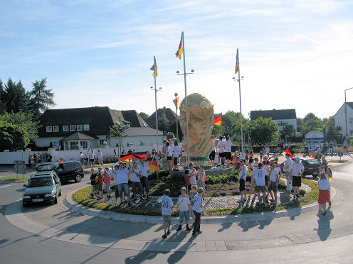 Kreiselkunstwerk in Ecke Wewelsburger - Str. Tudorfer Str. in Salzkotten 