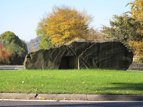 Kreiselkunstwerk in Welzheimer Straße - Benzstraße - Waiblinger Straße in Schorndorf 