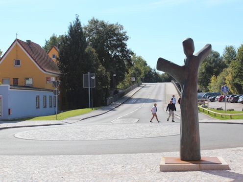 Kreiselkunstwerk in Münchner Straße - Bahnhofsplatz - Schopperstattweg (Busbahnhof) in Wasserburg 