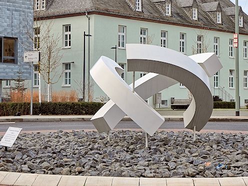 Kreiselkunstwerk in Limburger Straße - Am Hexenturm in Idstein 