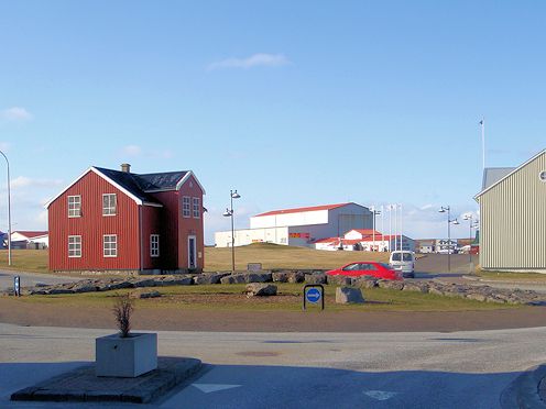 Kreiselkunstwerk in nicht bekannte Strassen in Reykjanesbær 