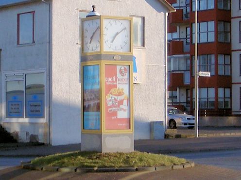Kreiselkunstwerk in unbekannte Strassen in Reykjanesbær 