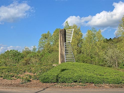 Kreiselkunstwerk in Konzerbrück (B 51 Richtung Saarburg) - Rudolf-Diesel-Straße in Konz 