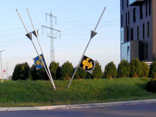 Kreiselkunstwerk in Stuttgarter Straße - Porschestraße. in Freiberg am Neckar  