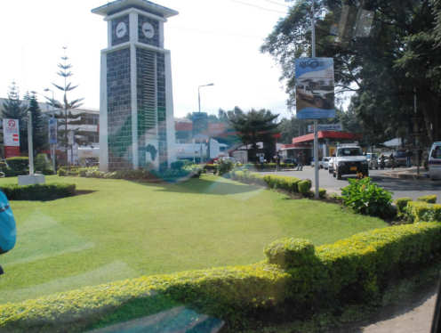 Kreiselkunstwerk in Clocktower Roundabout in Arusha 