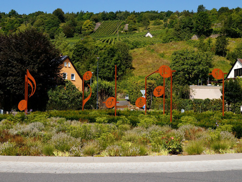 Kunst im Kreisverkehr in Rheinfelden