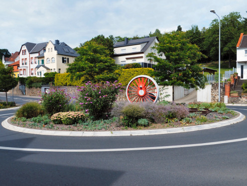 Kunst im Kreisverkehr in Lahnstein, Kölner Straße - Bahnhofstraße - Koblenzer Straße