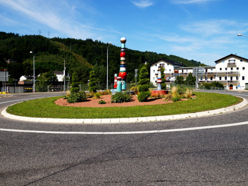 Kunst im Kreisverkehr in Bad Ems, B261 - Nieverner Straße - Wilhelmsallee