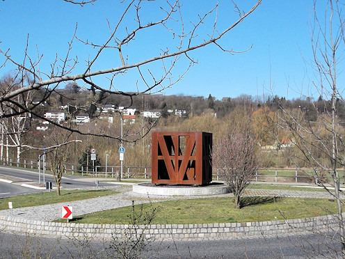 Kunst im Kreisverkehr in Melsungen