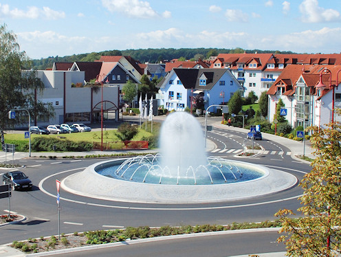 Kunst im Kreisverkehr in Stadtallendorf